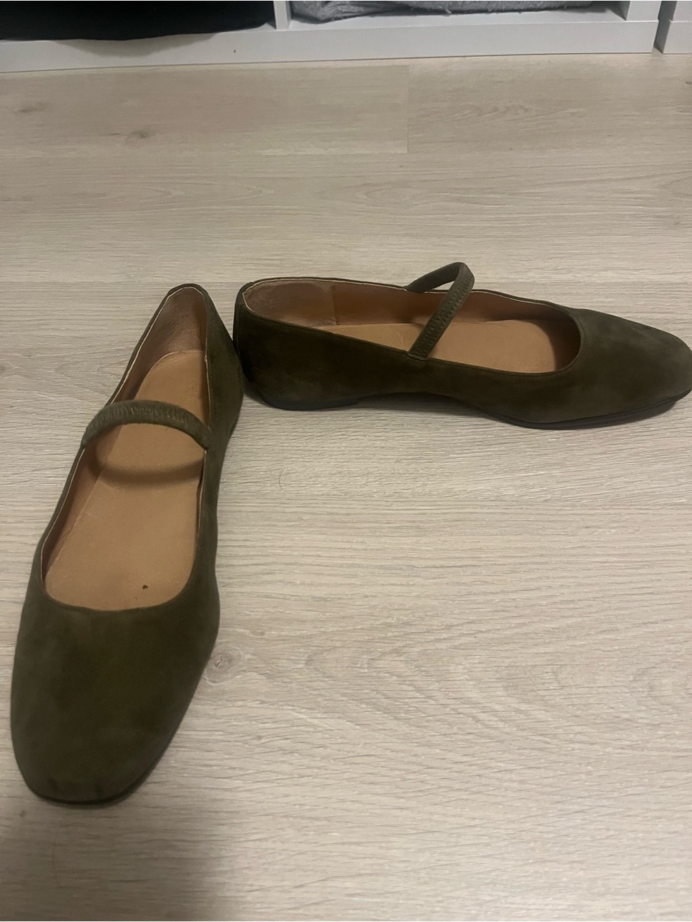 Olive Green Madewell Greta Mary Jane ballet flat - Picture 2 of 3